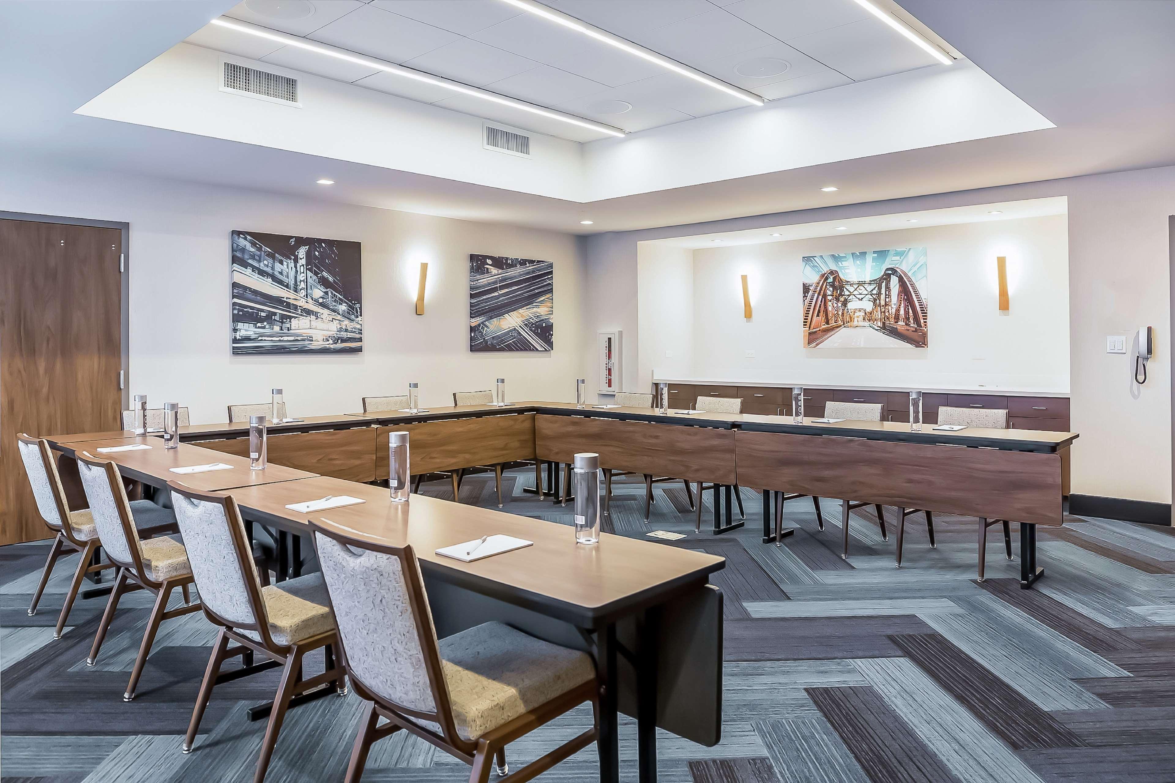 Hampton Inn & Suites Bridgeview Chicago, Il מראה חיצוני תמונה