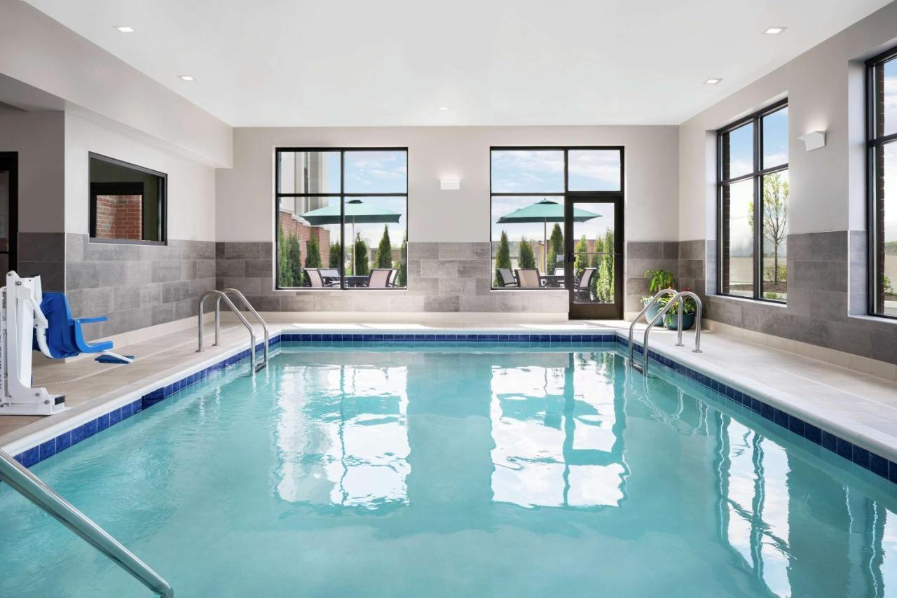 Hampton Inn & Suites Bridgeview Chicago, Il מראה חיצוני תמונה